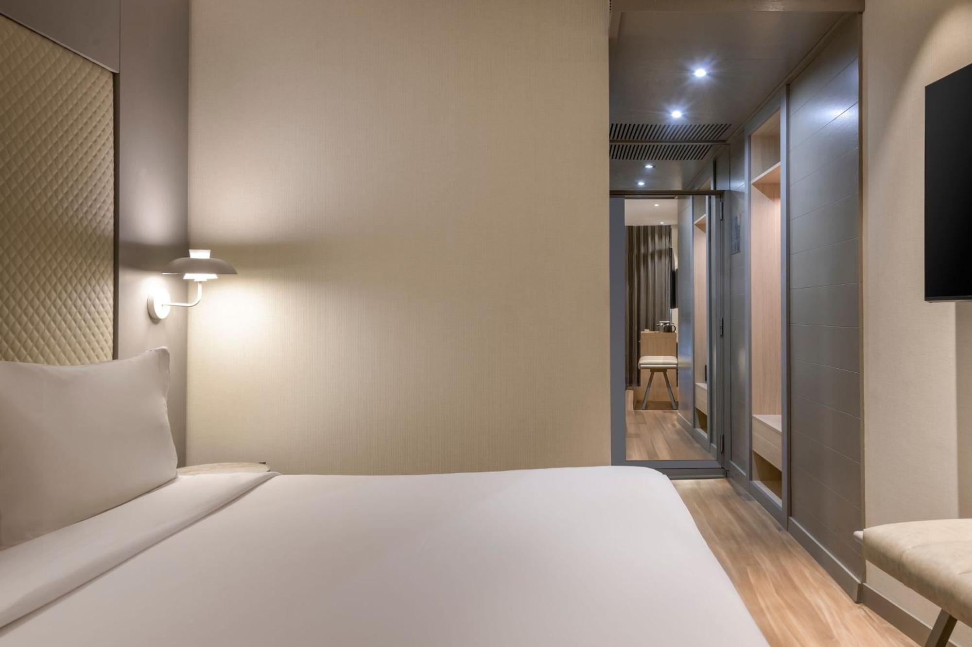 הוספיטלט דה יוברגאט Ac Hotel Som By Marriott מראה חיצוני תמונה