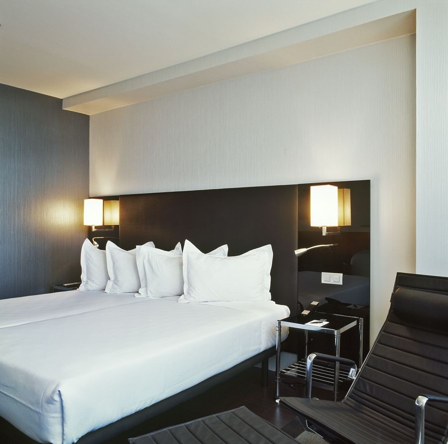 הוספיטלט דה יוברגאט Ac Hotel Som By Marriott מראה חיצוני תמונה